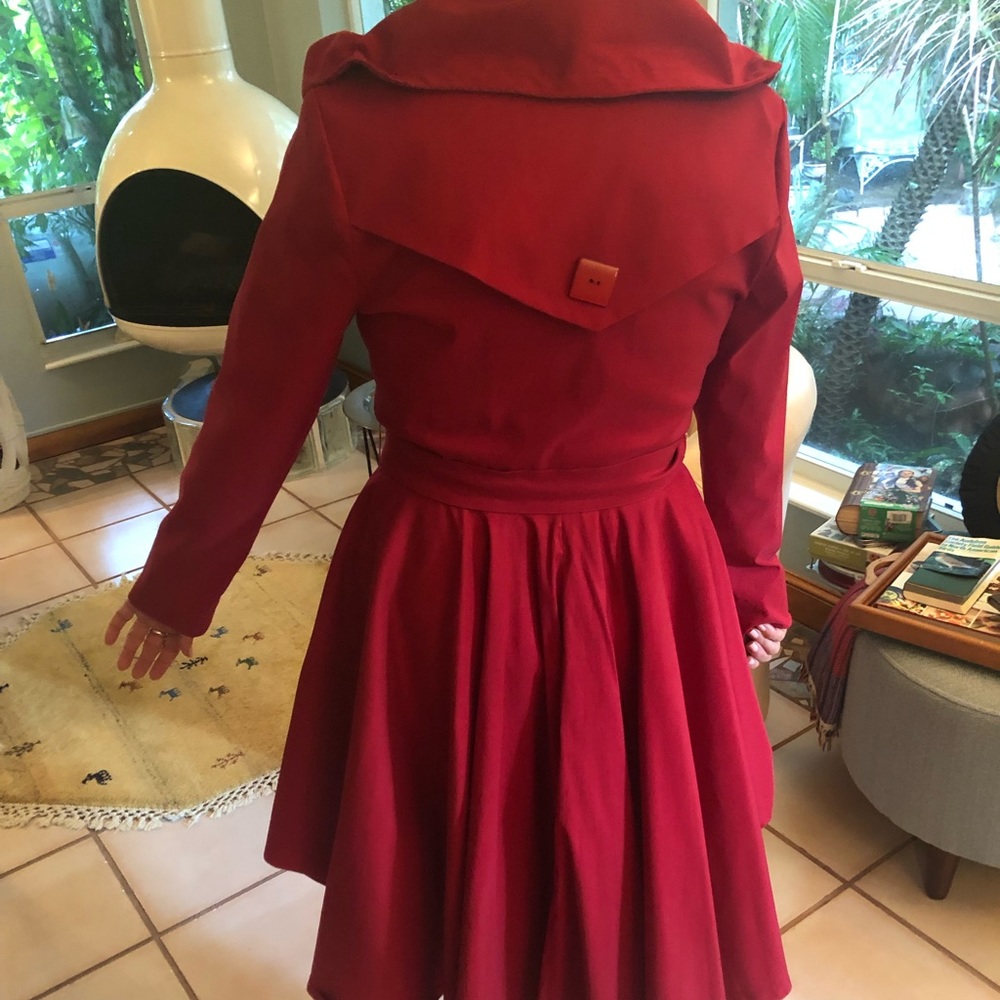 Samuel dong red rain dress coat size small